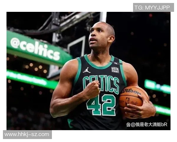 霍福德谈主场氛围：球迷激情助力比赛 每个球员都有机会贡献力量